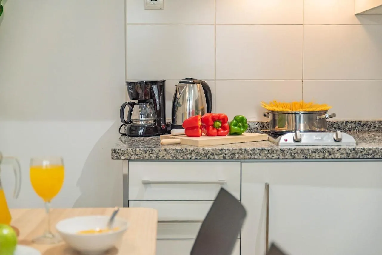 Feelathome Merced Apartments Malaga Spain