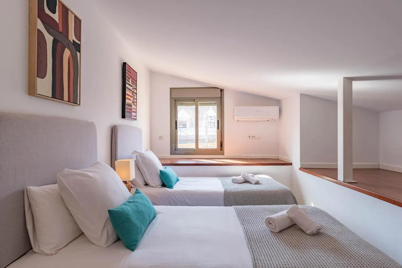 Feelathome Merced Apartments Malaga Spain
