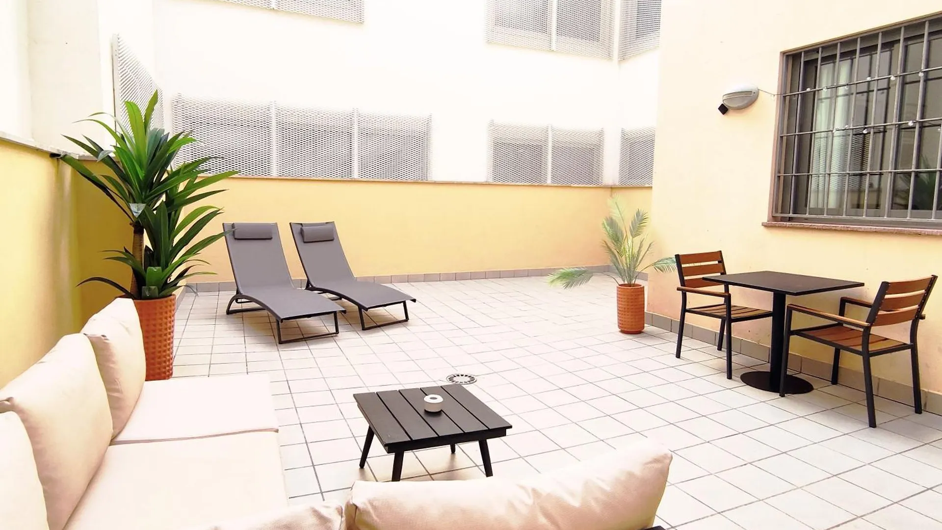 Feelathome Merced Apartments Malaga