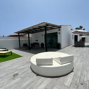 Сasa de vacaciones Agradable Bungalow Con Piscina España