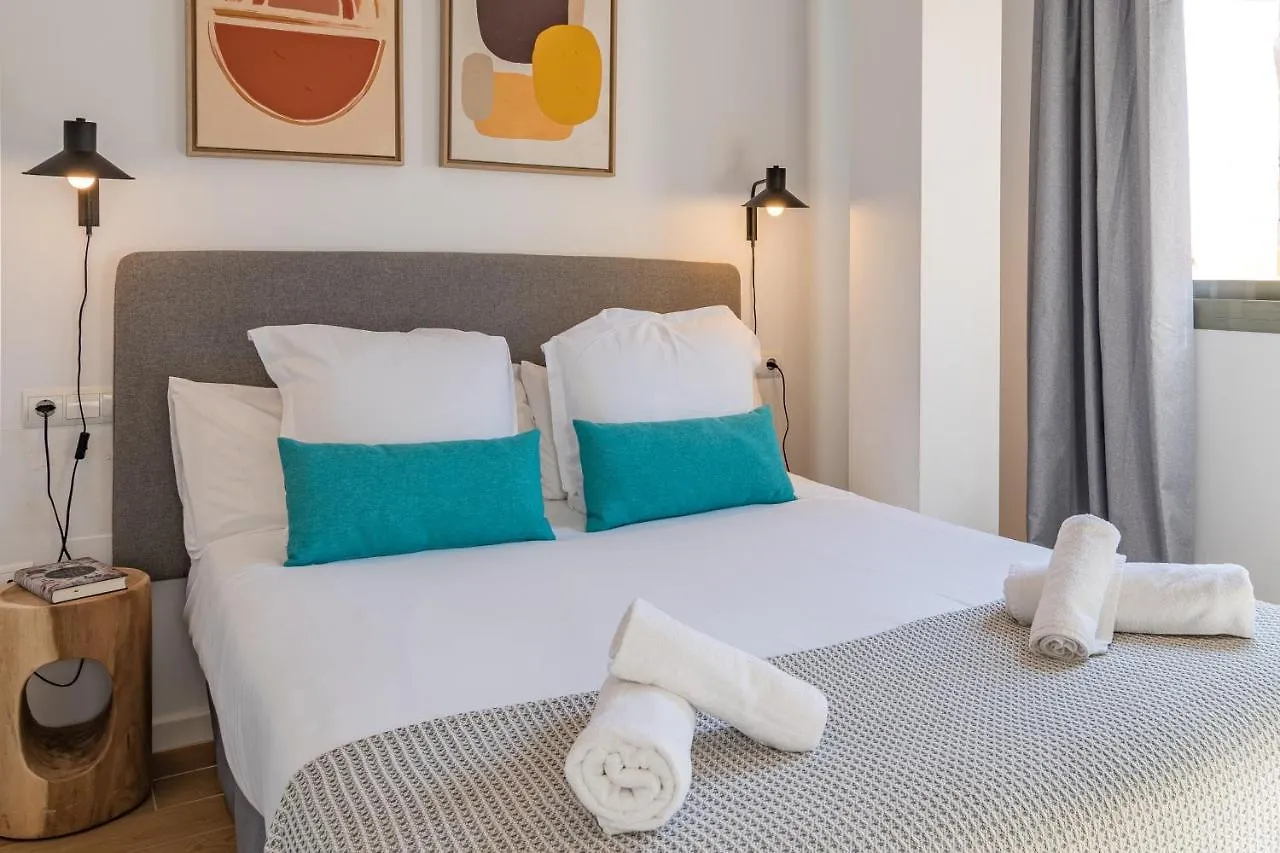 Feelathome Merced Apartments Malaga Spain