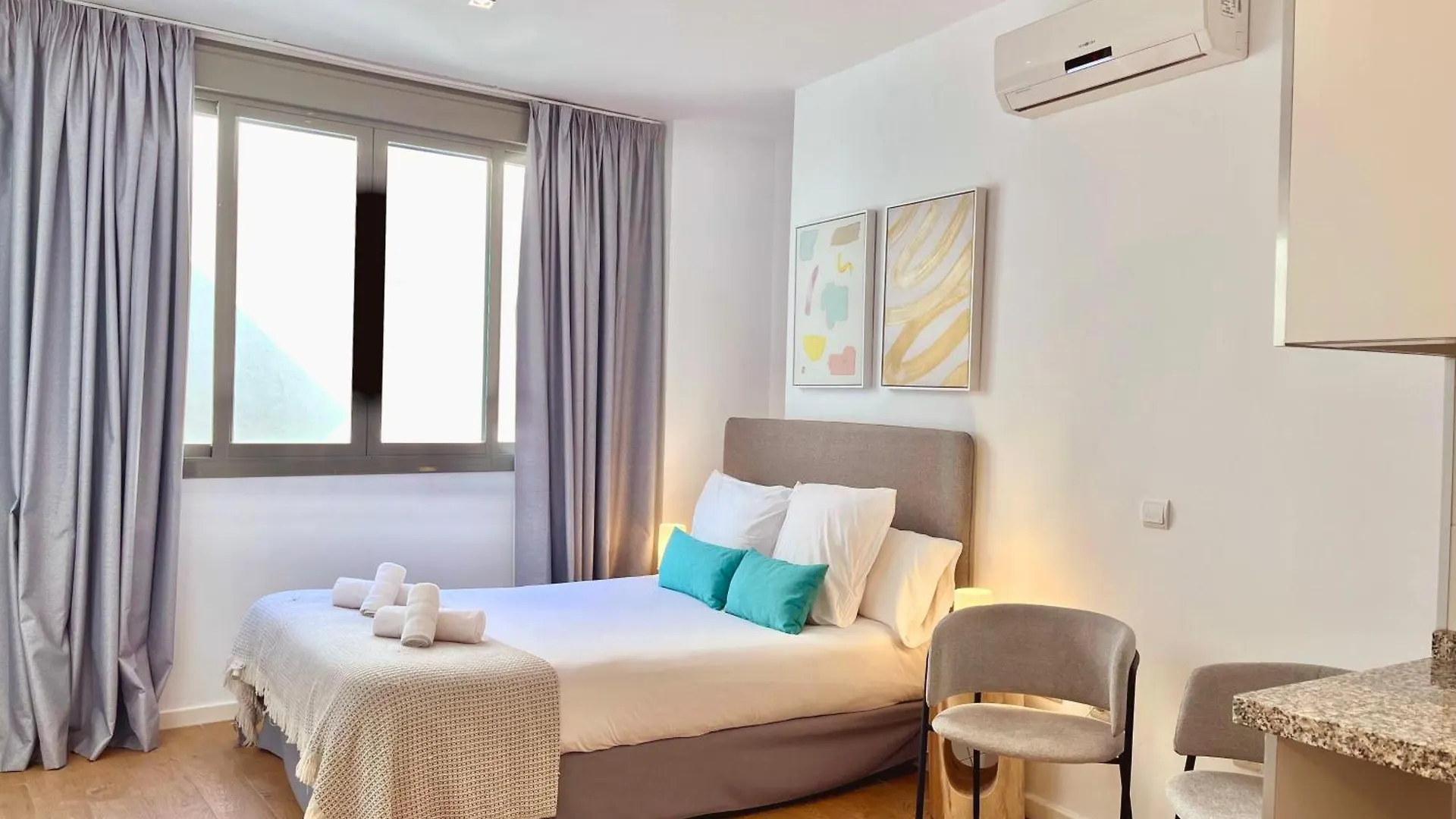 Feelathome Merced Apartments Malaga 0*,  Spain